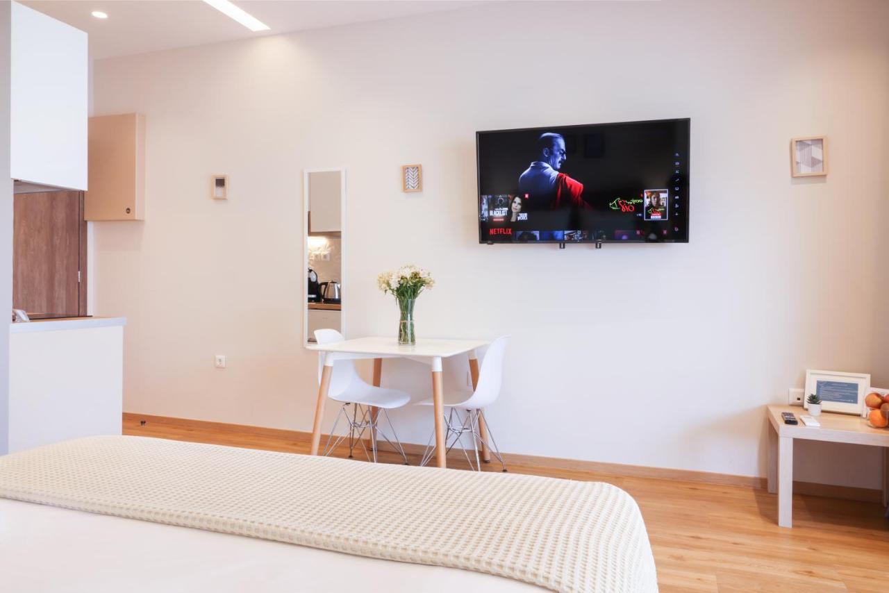 Mood Athens Luxury Apartments And Suites Extérieur photo