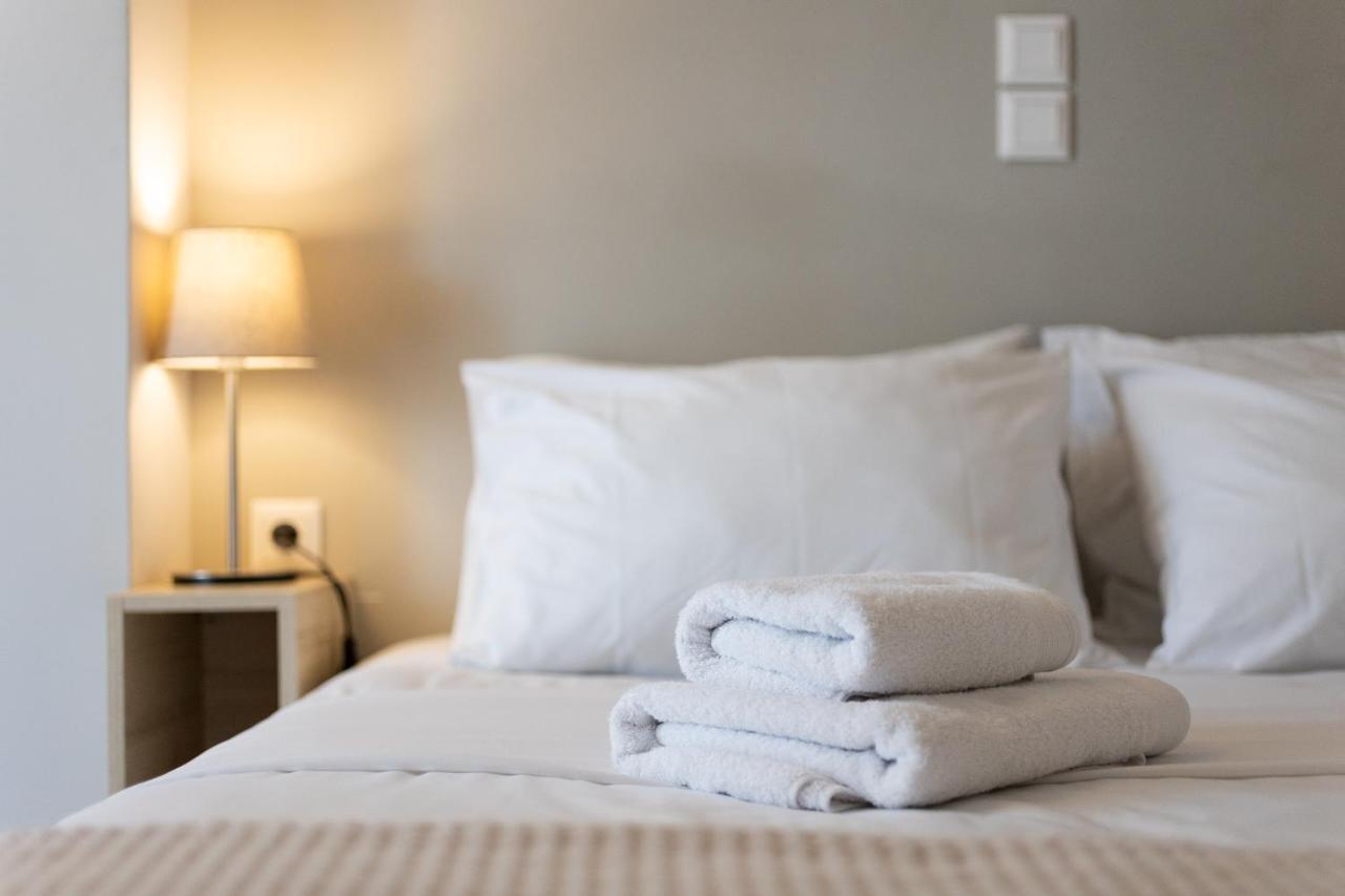 Mood Athens Luxury Apartments And Suites Extérieur photo