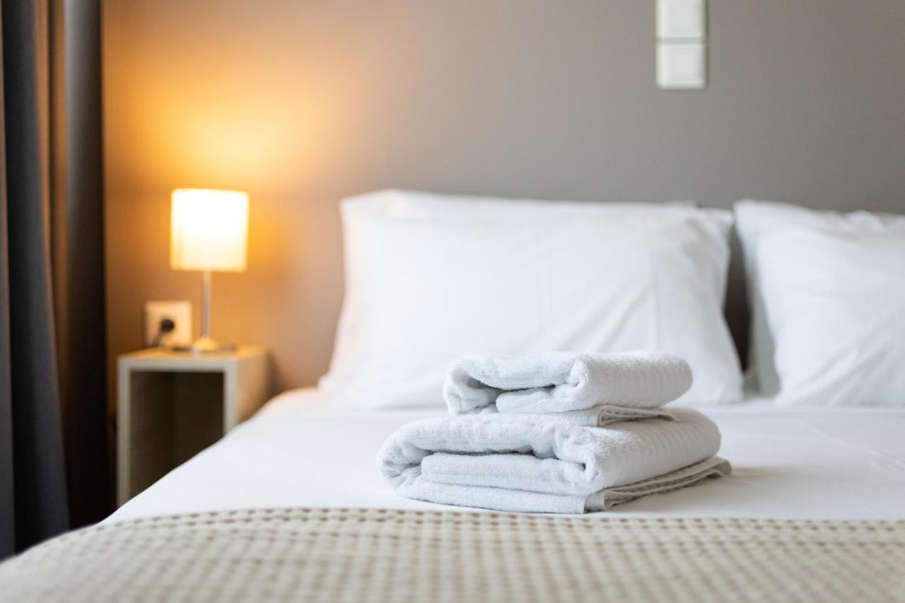 Mood Athens Luxury Apartments And Suites Extérieur photo